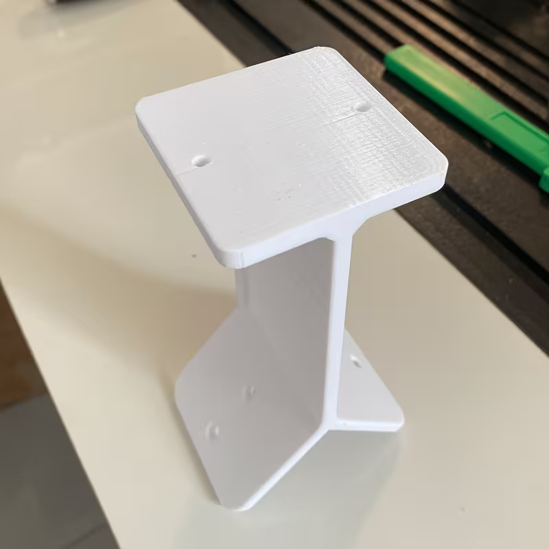 1 pz. Staffa di montaggio per  - Eufy Camera E220 recensione e prezzo